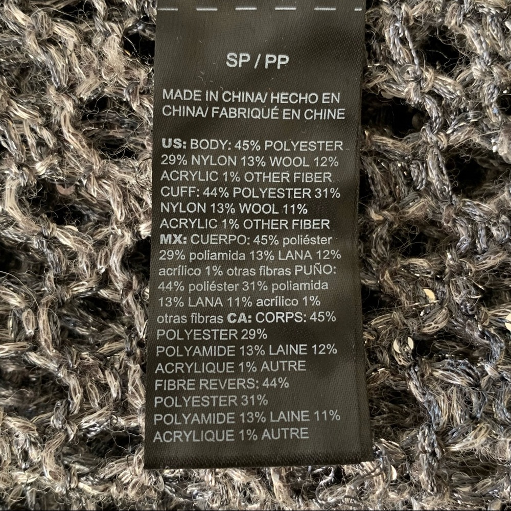White House Black Market Gray Crochet Wool Sequin Sweater Top Size Small/Med - Picture 9 of 9